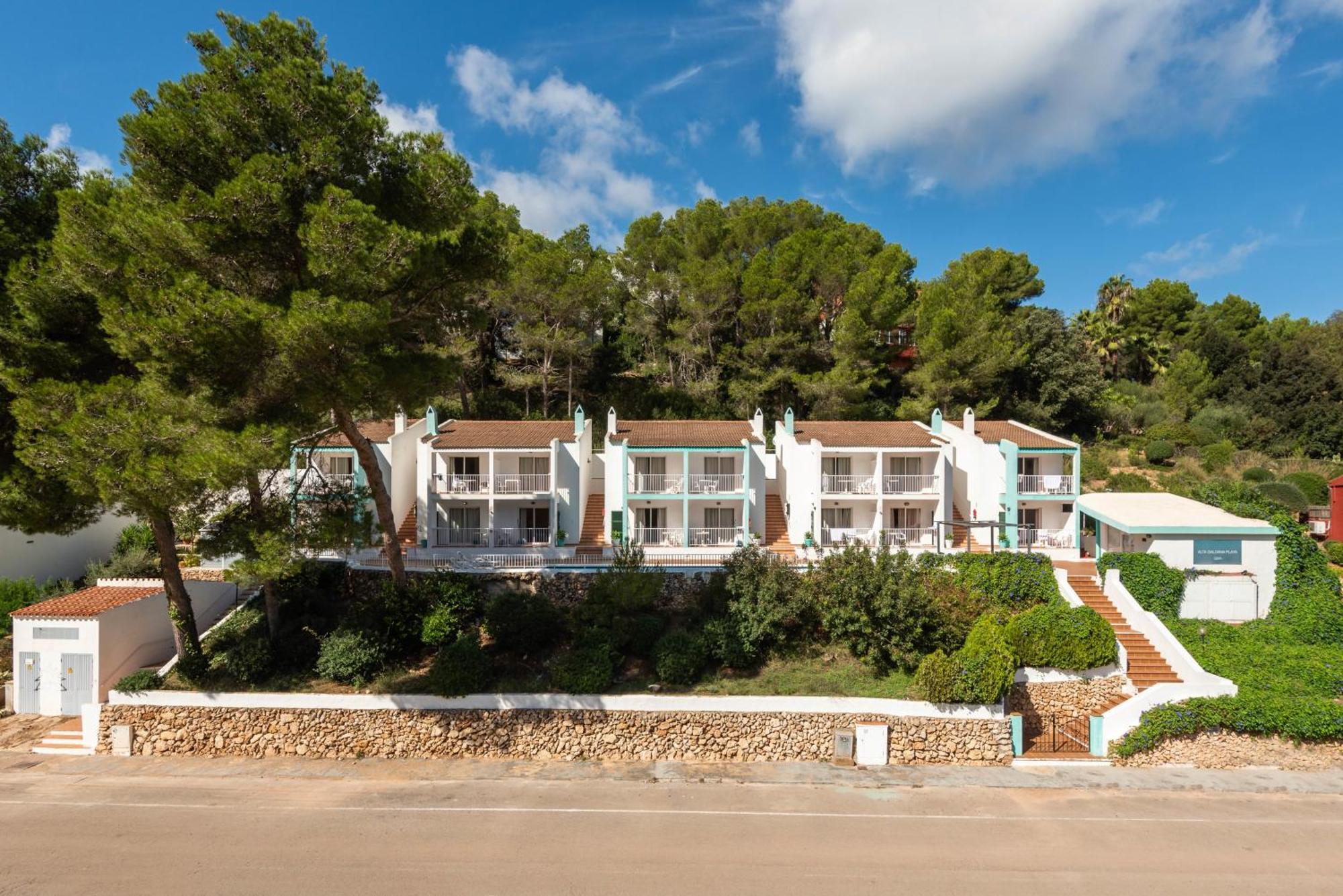 Apartamentos Alta Galdana Playa Кала-Галдана Экстерьер фото