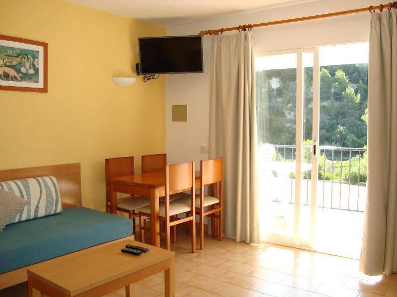 Apartamentos Alta Galdana Playa Кала-Галдана Экстерьер фото